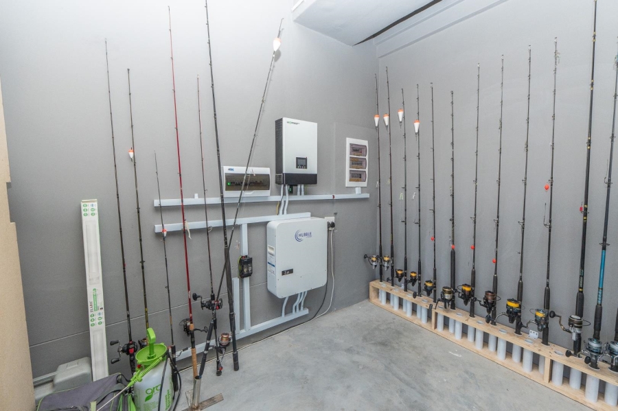 7 Bedroom Property for Sale in Myburgh Park Western Cape